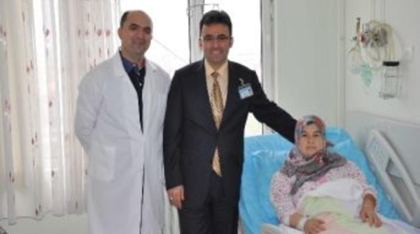 Sırt Ve Bel Ağrısı İle Gitti Omuriliğinde T&uuml;m&ouml;r &Ccedil;ıktı