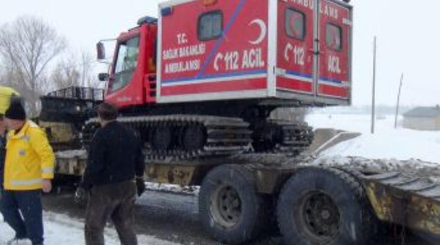 Hamile Kadını 112 Ekipleri Paletli Ambulansla Kurtardı