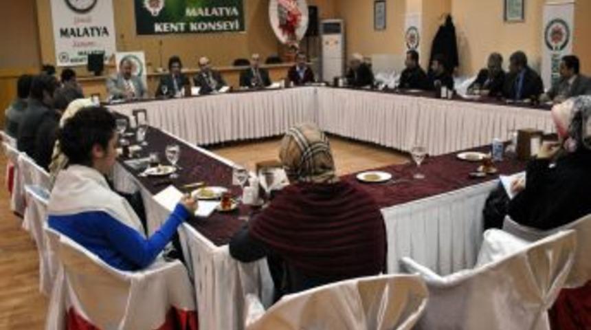 Malatya'da Sivil Toplum Kuruluşları 'yardımlaşmayı' Konuştu