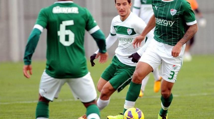 Bursaspor, A2 Takımla Hazırlık Ma&ccedil;ı Yaptı