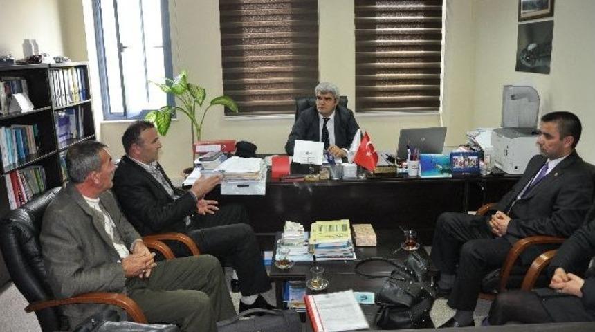 Balık&ccedil;ılardan İk&ccedil;&uuml; Su &Uuml;r&uuml;nleri Fak&uuml;ltesi'ne Ziyaret