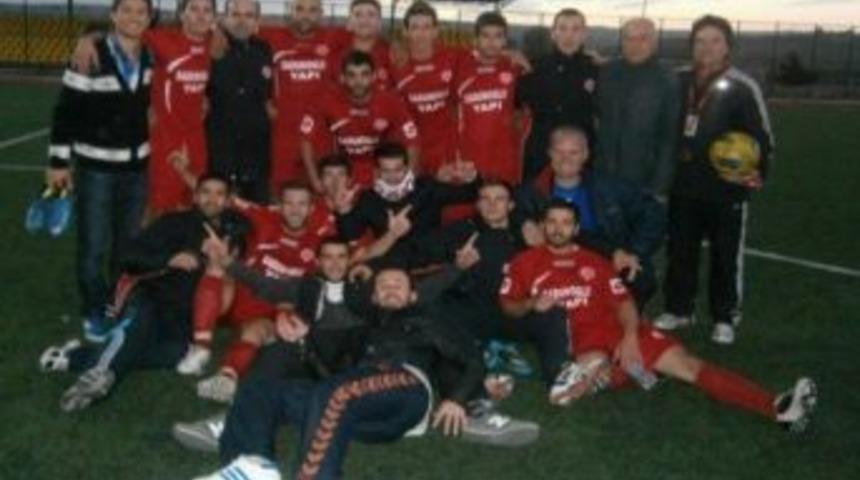 Şark&ouml;yspor U-19 Lige Yarım D&uuml;zine Golle Başladı