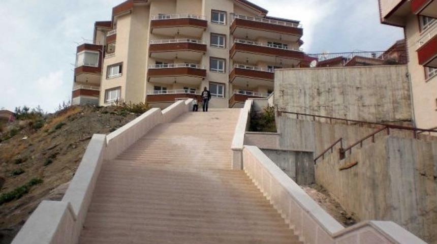 Mamak&rsquo;ta Merdiven Yapımı &Ccedil;alışmaları