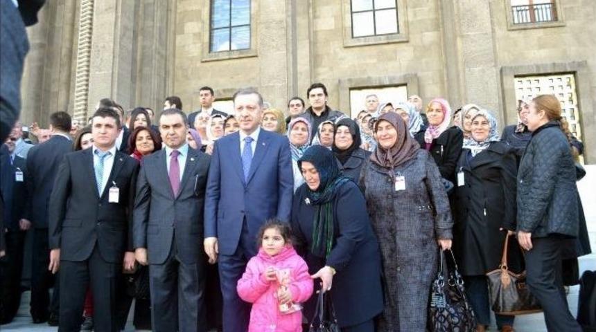 Suşehrili Kadınlar Başbakan Erdoğan&rsquo;ı Ziyaret Etti