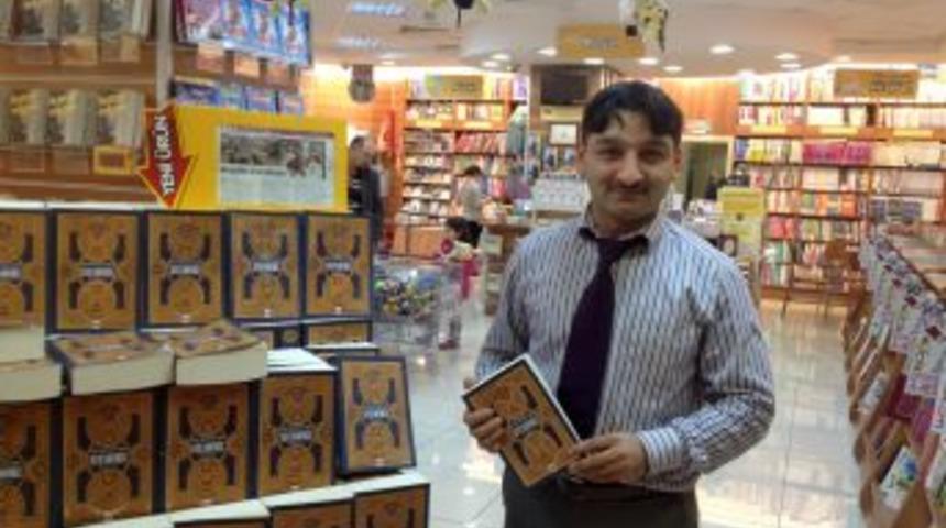 Hz. Muhammed'in Hayatını Anlatan Iki Kitap Satış Rekoru Kırdı