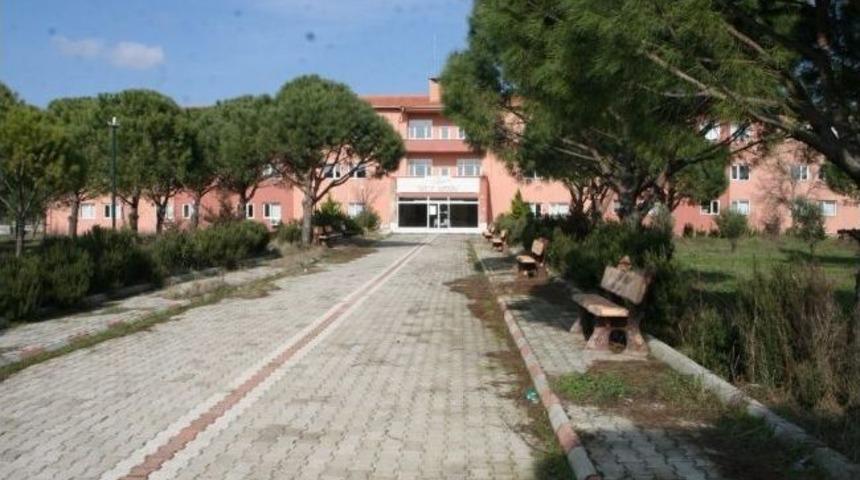 Ayvalık&rsquo;ta Hastane &Ccedil;amaşırhane Oldu