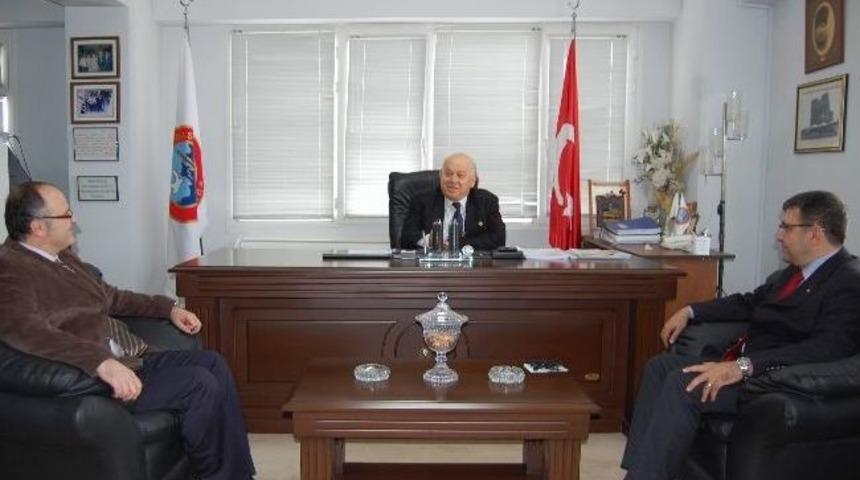 İkçü, Sanayi İle İşbirliği Arayışında