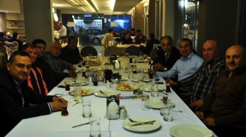 Adana Demirspor&rsquo;un Eski Futbolcuları Hasret Giderdi