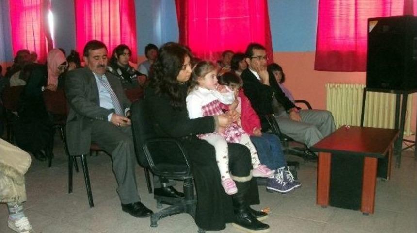 Diyadin'de Film İzleme Etkinliği