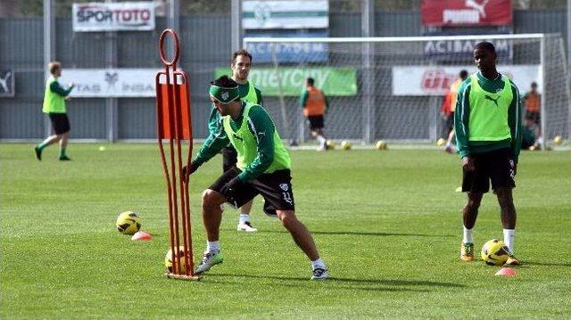 Bursaspor’da Gaziantepspor Maçı Hazırlıkları Sürüyor