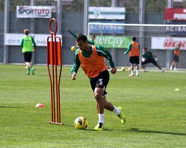 Bursaspor’da Gaziantepspor Maçı Hazırlıkları Sürüyor