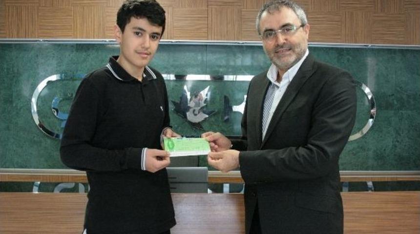 &Ccedil;ınar Koleji &Ouml;ğrencilerinden Suriyeli Kardeşlerine Yardım