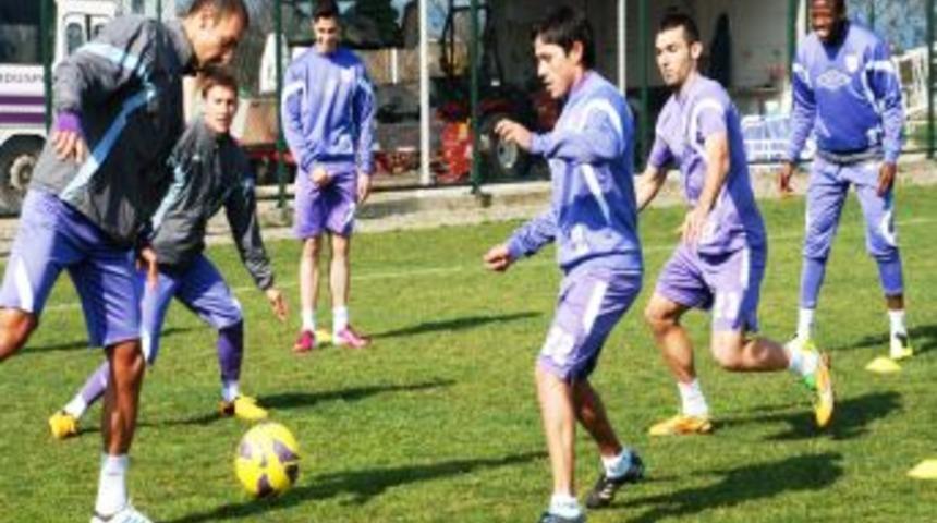 Cuper: Galatasaray Karşısında Muhteşeme Yakın Futbol Oynamamız Gerekiyor
