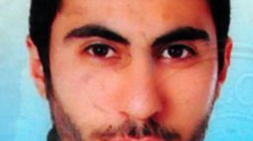 100 Lira I&ccedil;in Kalbinden Bı&ccedil;aklandı