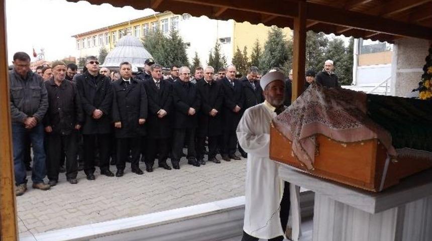 Emniyet Genel M&uuml;d&uuml;rl&uuml;ğ&uuml; Sosyal Hizmetler Daire Başkanı H&uuml;seyin Alsancak&rsquo;ın Acı G&uuml;n&uuml;