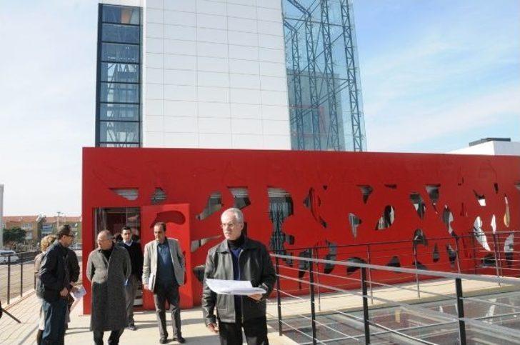 Atatürk Gençlik Merkezi’nde Son Rötuş G3