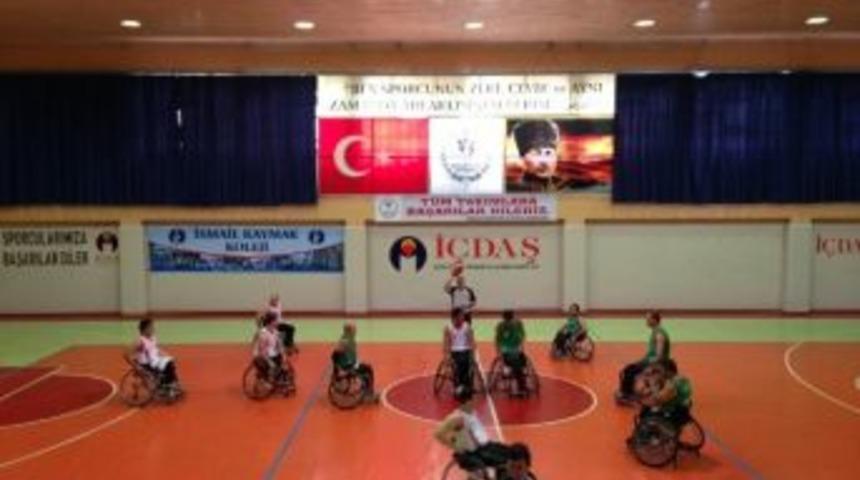 Engelli Basketbolda İlk Yarının Lideri &Ccedil;anakkale Boğazg&uuml;c&uuml;