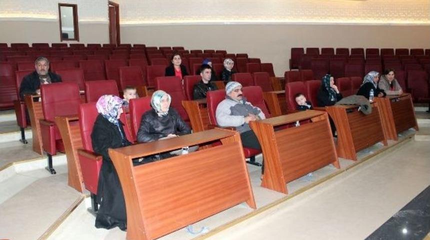 L&ouml;sev'in &Ccedil;alışmaları Yalovalılara Anlatıldı