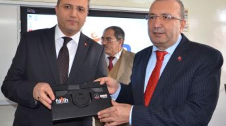 Gaziantep&rsquo;te 689 Tablet, &Ouml;ğrencilere Dağıtıldı