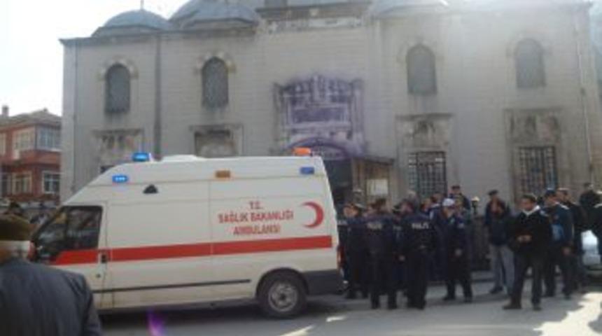 &Ouml;l&uuml;m, R&uuml;k&ucirc;da Yakaladı