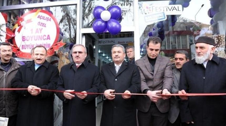 Vali Karaloğlu&rsquo;ndan İşyeri A&ccedil;ılışı