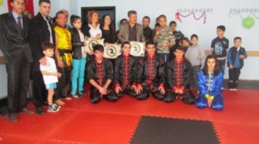 Halk Eğitim Merkezi'nden Karate Kursu