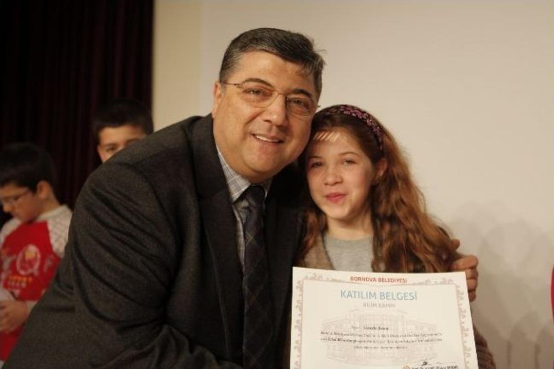 Geleceğin Bilim İnsanları Bornova'da Yetişiyor