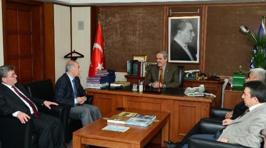 &ldquo;nitelikli &Uuml;retim Ve Lojistik Bursa'yı Merkez Yapar&rdquo;