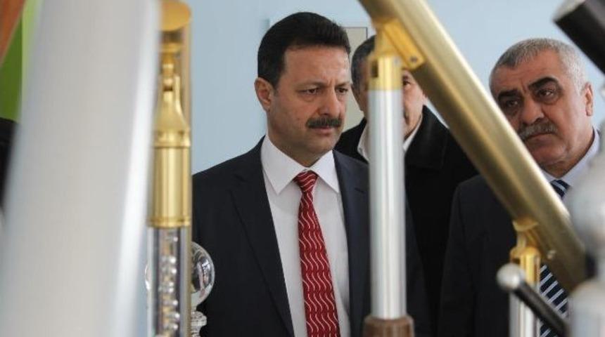 Siirt &Uuml;niversitesi Rekt&ouml;r&uuml; Erman, Osb'deki Tesisleri Ziyaret Etti