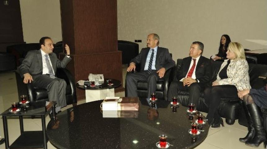 Chp Heyeti Baydemir&rsquo;i Ziyareti