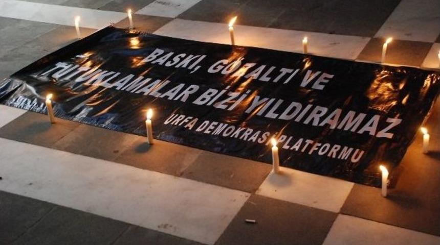 Kesk'ten "meşaleli" Protesto