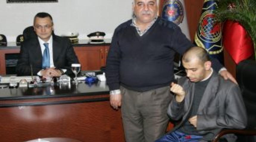 8 Yıl &Ouml;nce Kaybolan Oğlunu Gaziantep&rsquo;te Buldu