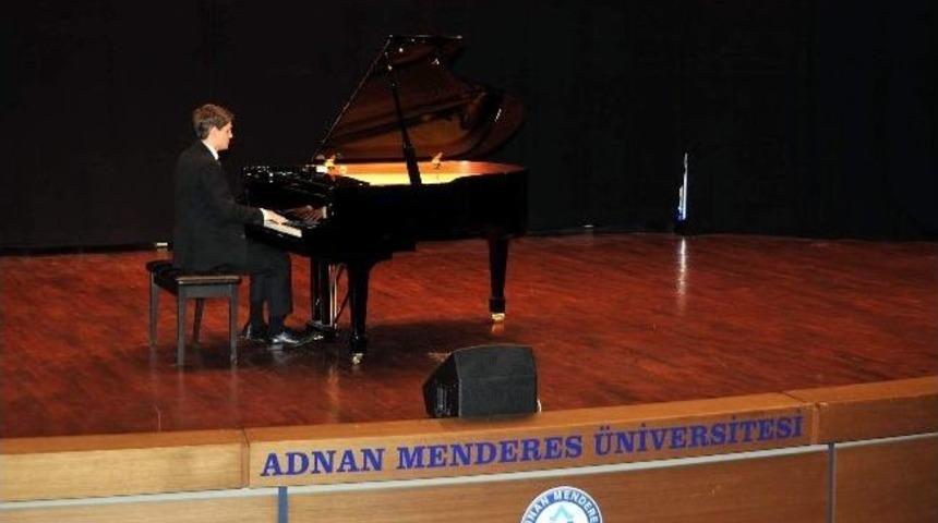 Piyanist Christoph Traxler&rsquo;dan Unutulmaz Bir Gece