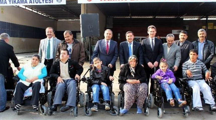 Sarı&ccedil;am&rsquo;da 11 Engelliye Ak&uuml;l&uuml; Ara&ccedil;