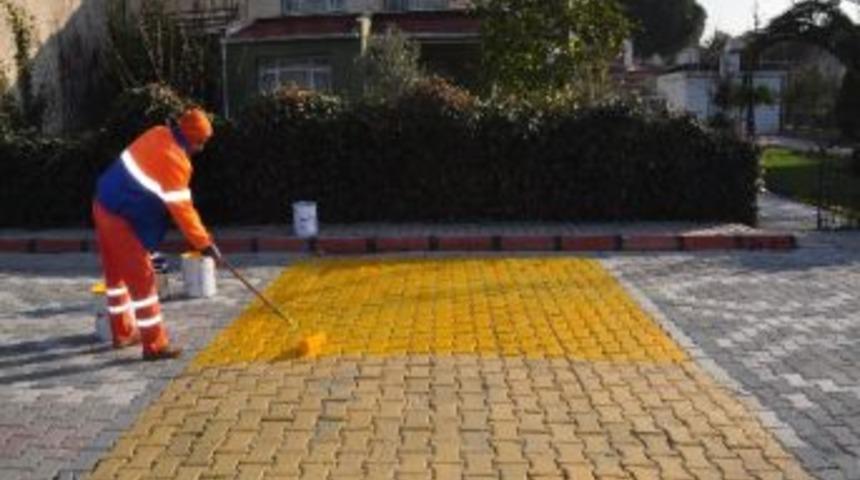 Torbalı&rsquo;da Kasısler Boyanıyor