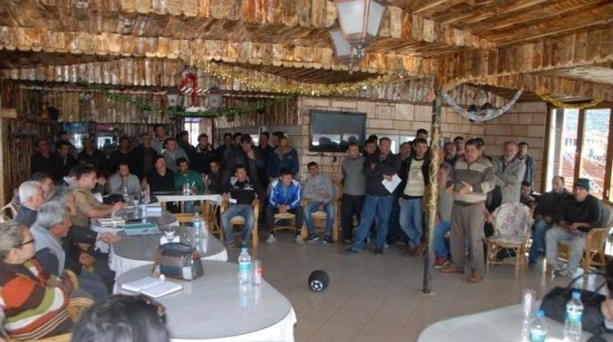 Deniz Patlıcanı Sorunu Akb&uuml;kte Masaya Yatırıldı