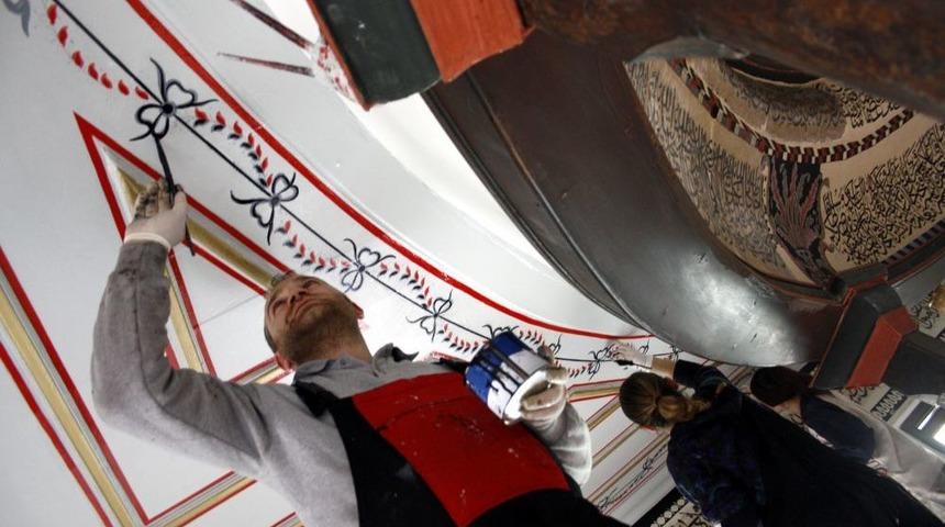 Asırlık Mevlevi Tekkesinin Tarihi Desenleri Onarıldı