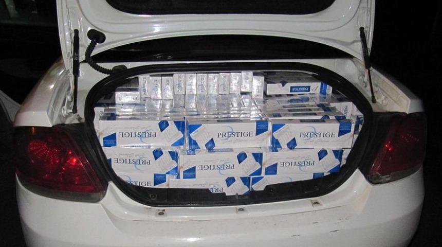 Tarsus&rsquo;ta 17 Bin 100 Paket Ka&ccedil;ak Sigara Ele Ge&ccedil;irildi