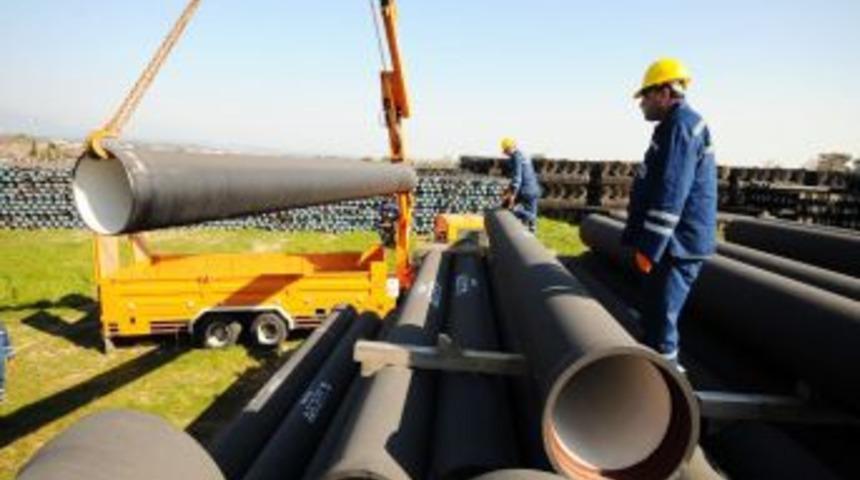 Selçuk Ilçesinin 40 Yıllık Su Boruları Yenilenecek