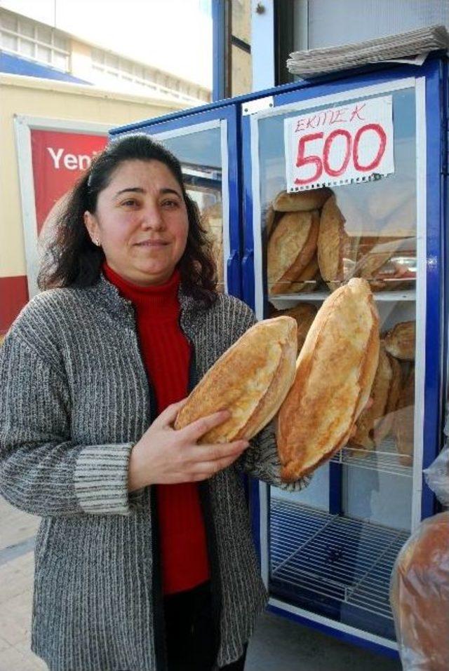 Salihli’de Ekmek 50 Kuruşa Düştü