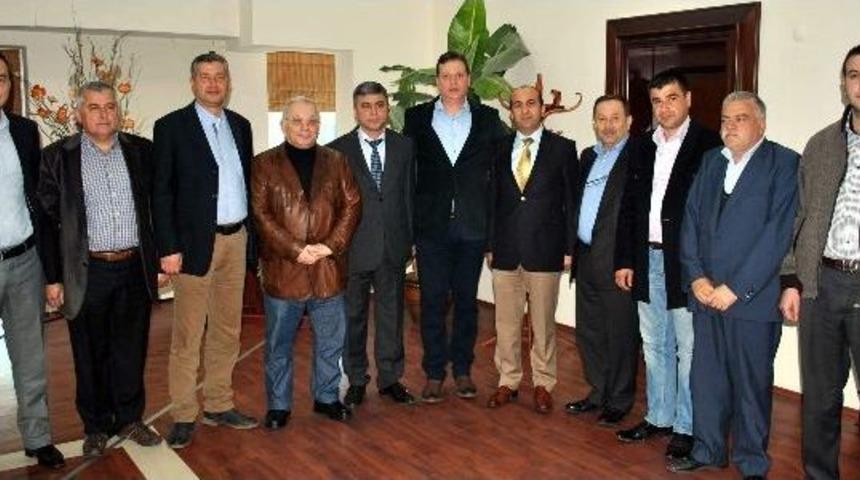 Kırmızı Et &Uuml;reticileri &Ouml;rg&uuml;tlendi