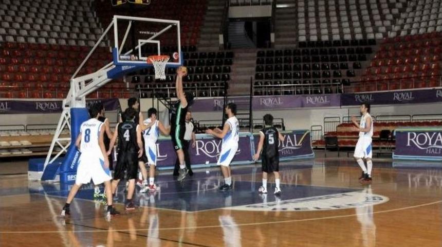 Şehitkamil Potada Mutlu