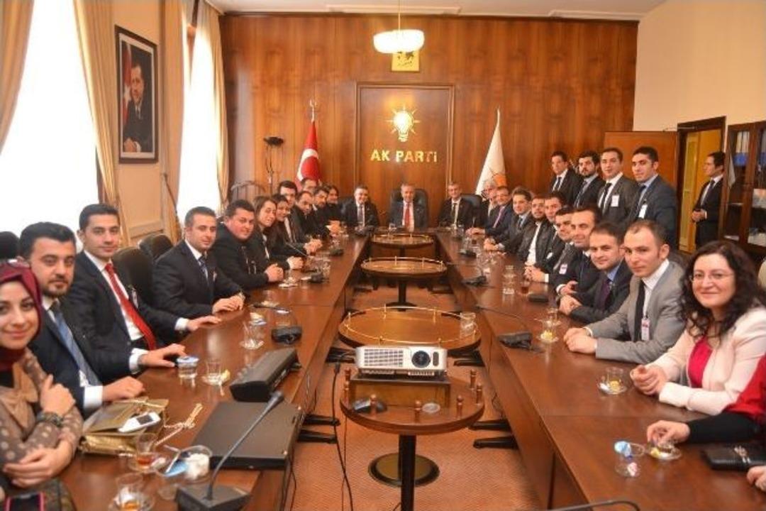 Ak Parti Bursa Gen&ccedil;lik Kolları Ankara&rsquo;ya &Ccedil;ıkarma Yaptı