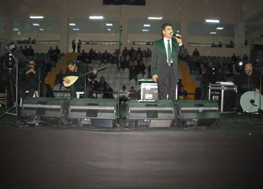 &Uuml;nye'den 'Kırık Mızrap' Konserine B&uuml;y&uuml;k Ilgi