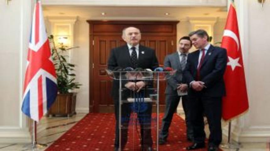 Kadir Topbaş: Halk Ekmeğe Zam Yok