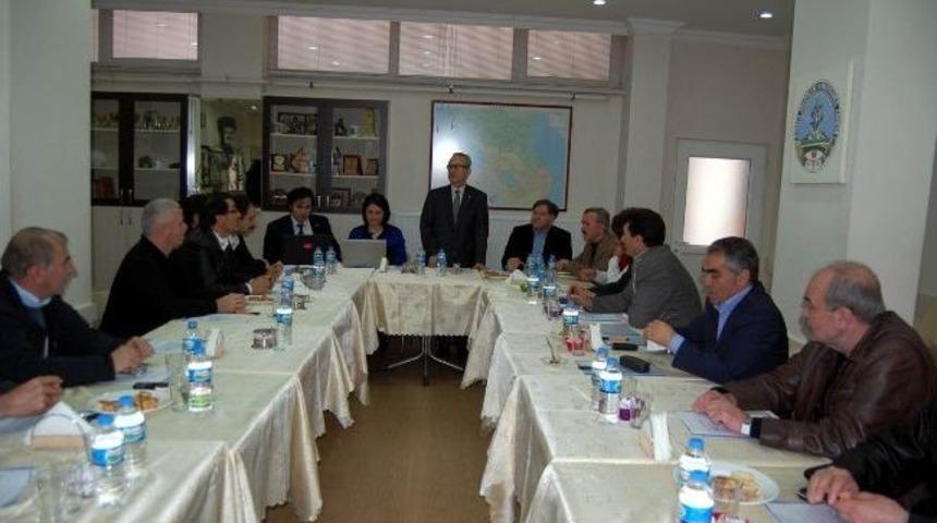 &Ccedil;erkezler Suriyeli 130 M&uuml;lteci Aileye Sahip &Ccedil;ıktı