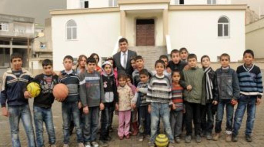 Şehitkamil Belediyesi, Onat Kutlar&rsquo;a Sosyal Tesis Yapacak