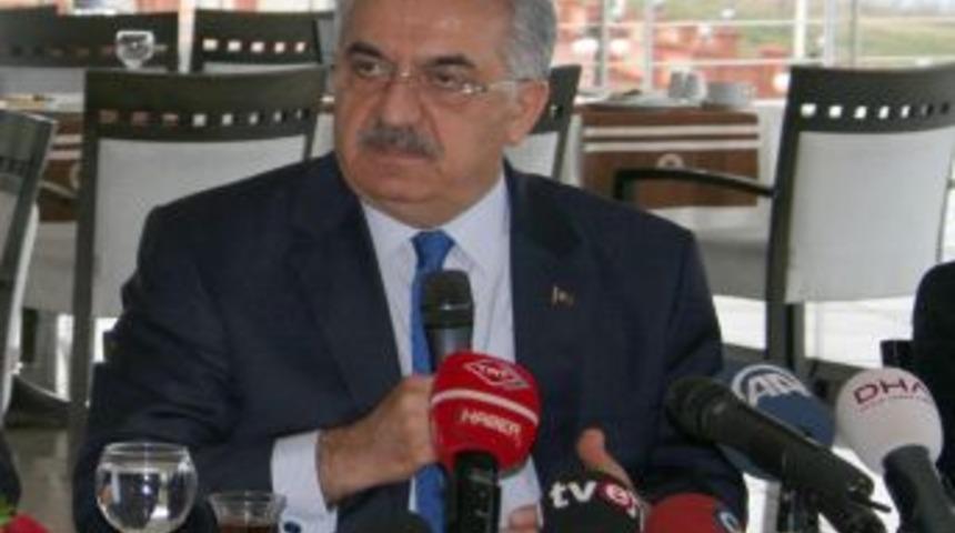 Bakan Yazıcı'dan BDP'nin Karadeniz Gezisi Yorumu: Soğukkanlı Olmakta Fayda Var