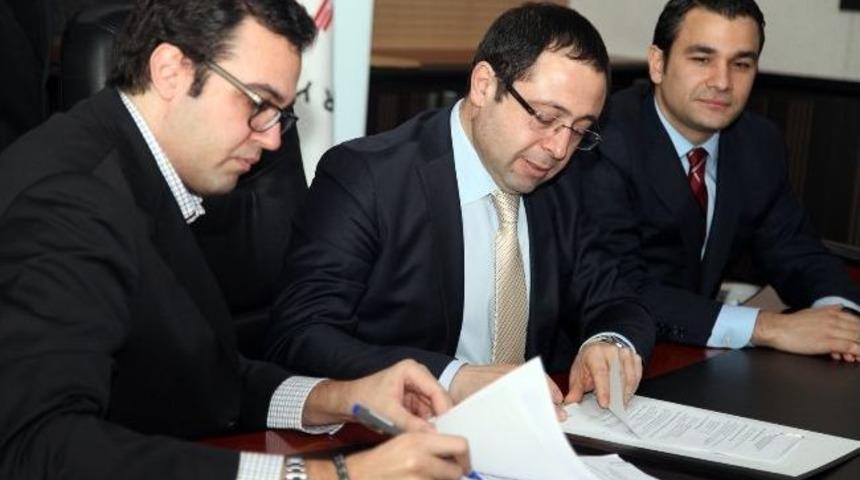 İyte Yaşam Merkezi İ&ccedil;in İmzalar Atıldı