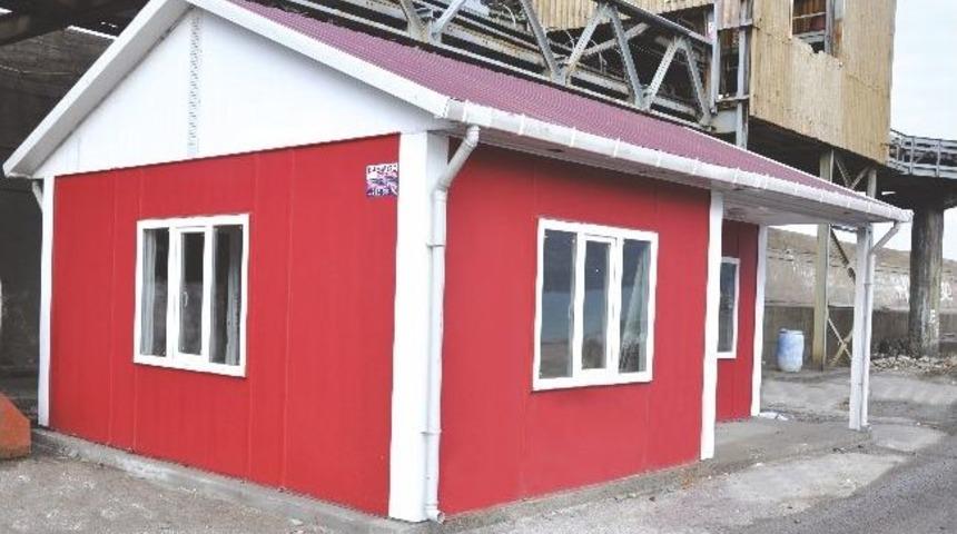 G&uuml;mr&uuml;k Hizmet Binası İnebolu Limanına Kuruldu